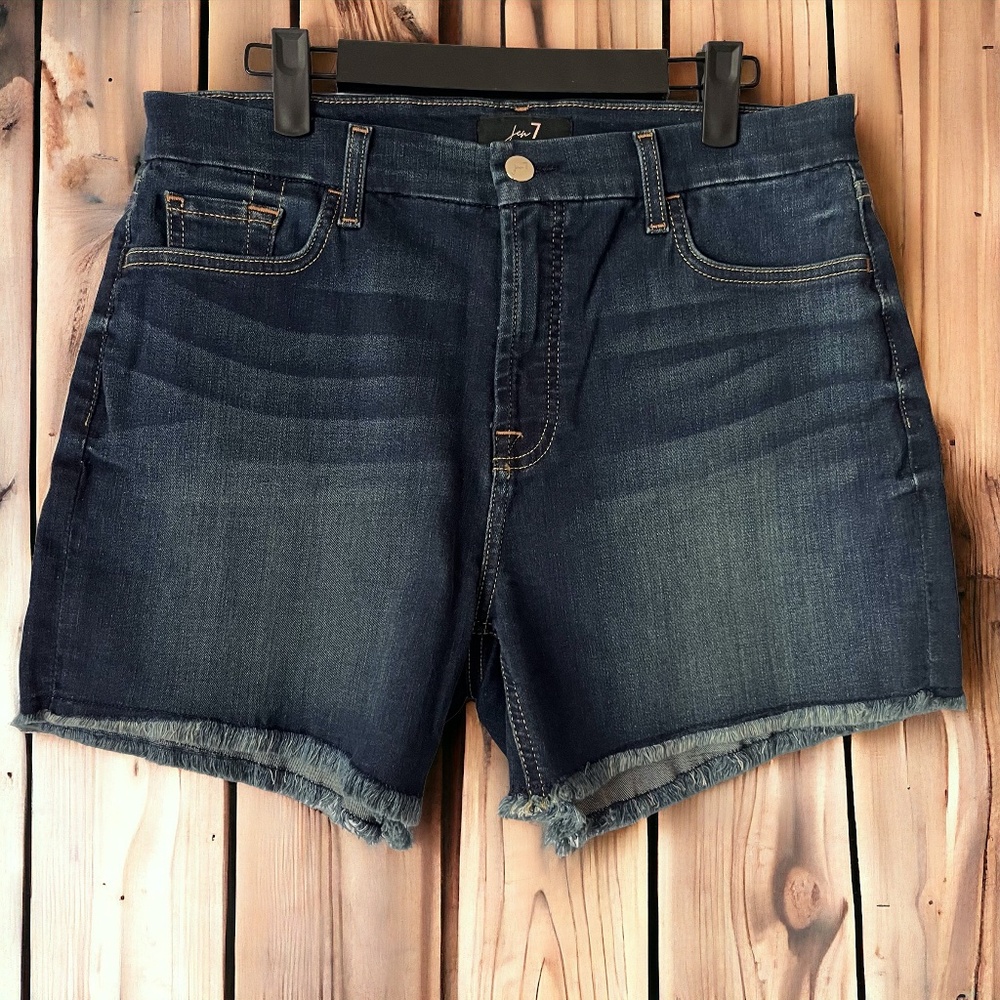 NWT Jen7 by 7 for All Mankind Raw Hem Mid Denim Shorts W/ Sculpting Panel